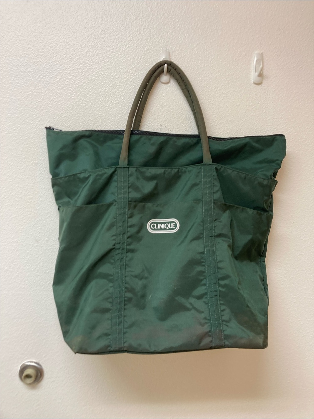 CLINIQUE GreenNylon Weekender Bag